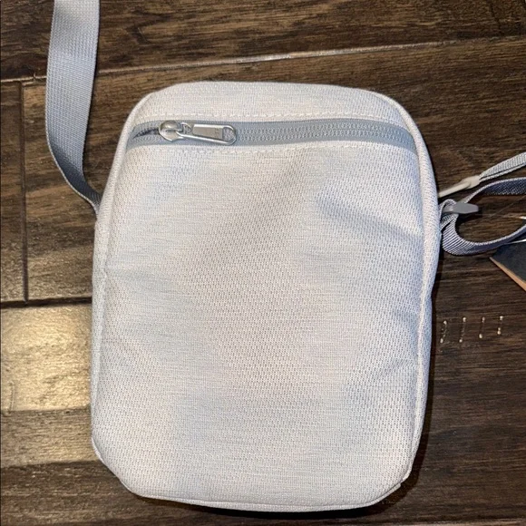 NWT The North Face Jester Light Gray Crossbody Organizer Bag - Picture 6 of 9